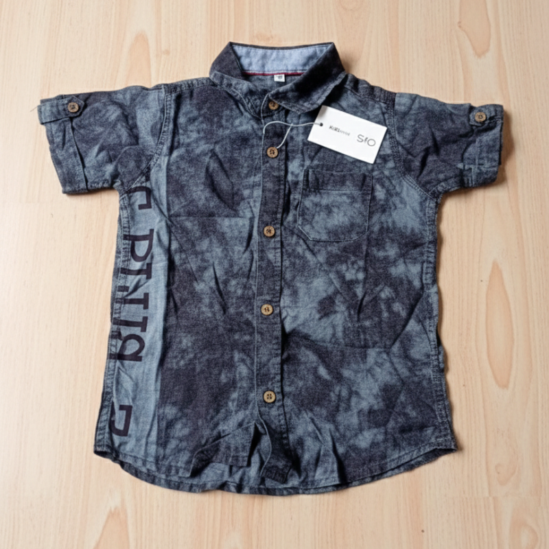 tie-dye or washed-effect short-sleeve button-up shirt