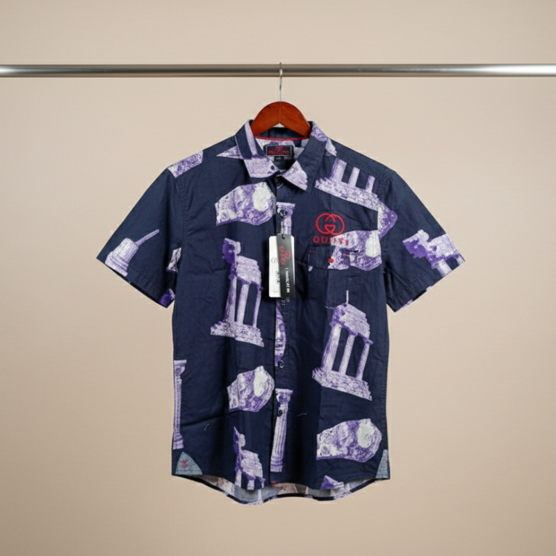 navy blue short-sleeve button-down shirt.010