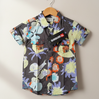 Floral printed short-sleeve button-down .008