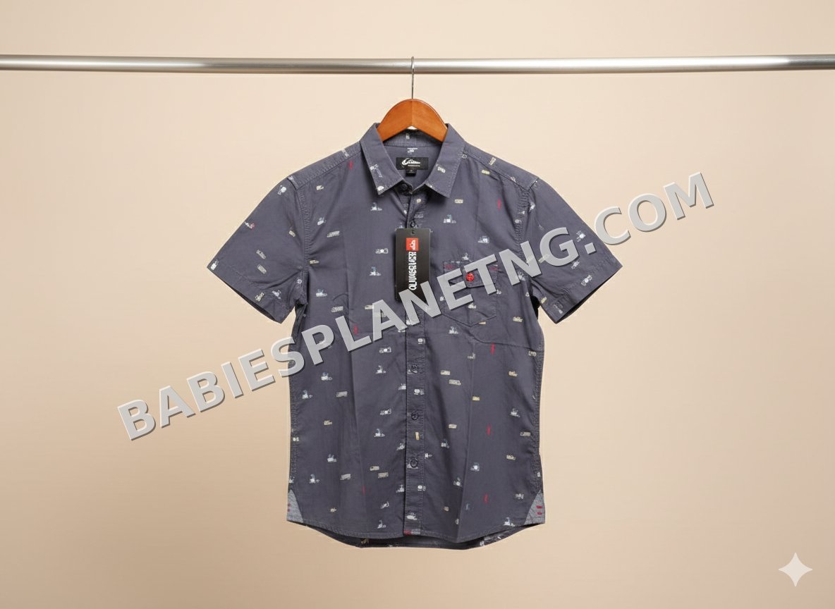 Quiksilver short-sleeve button-down shirt .011