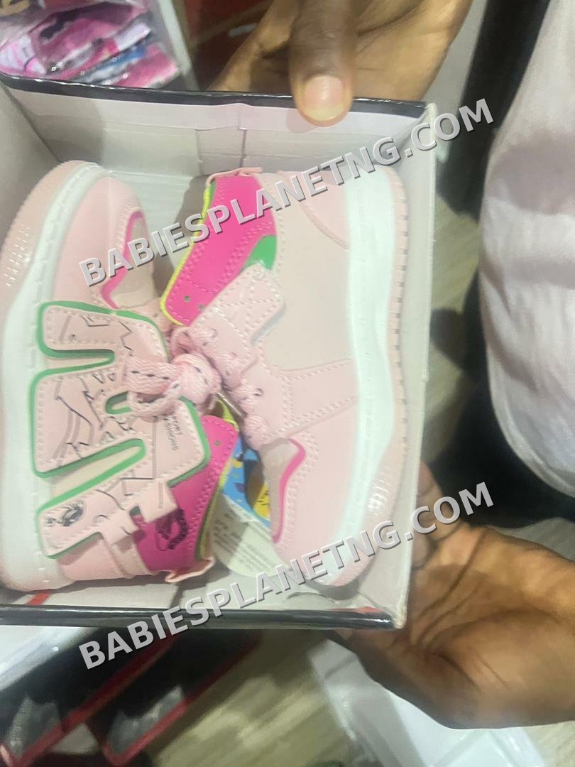 Girl Sneakers