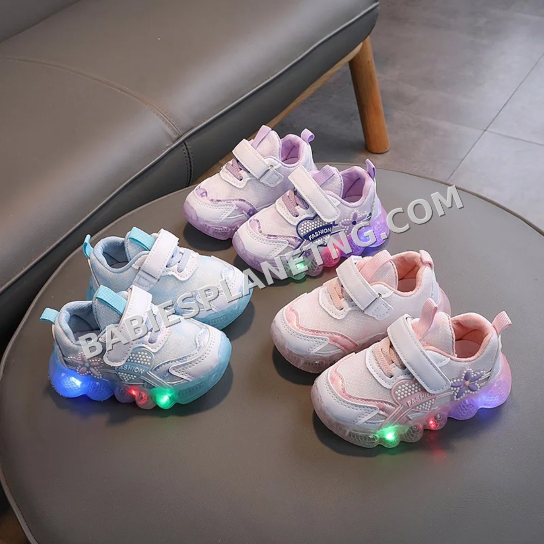 Toddler Girls' Light-Up Sneakers