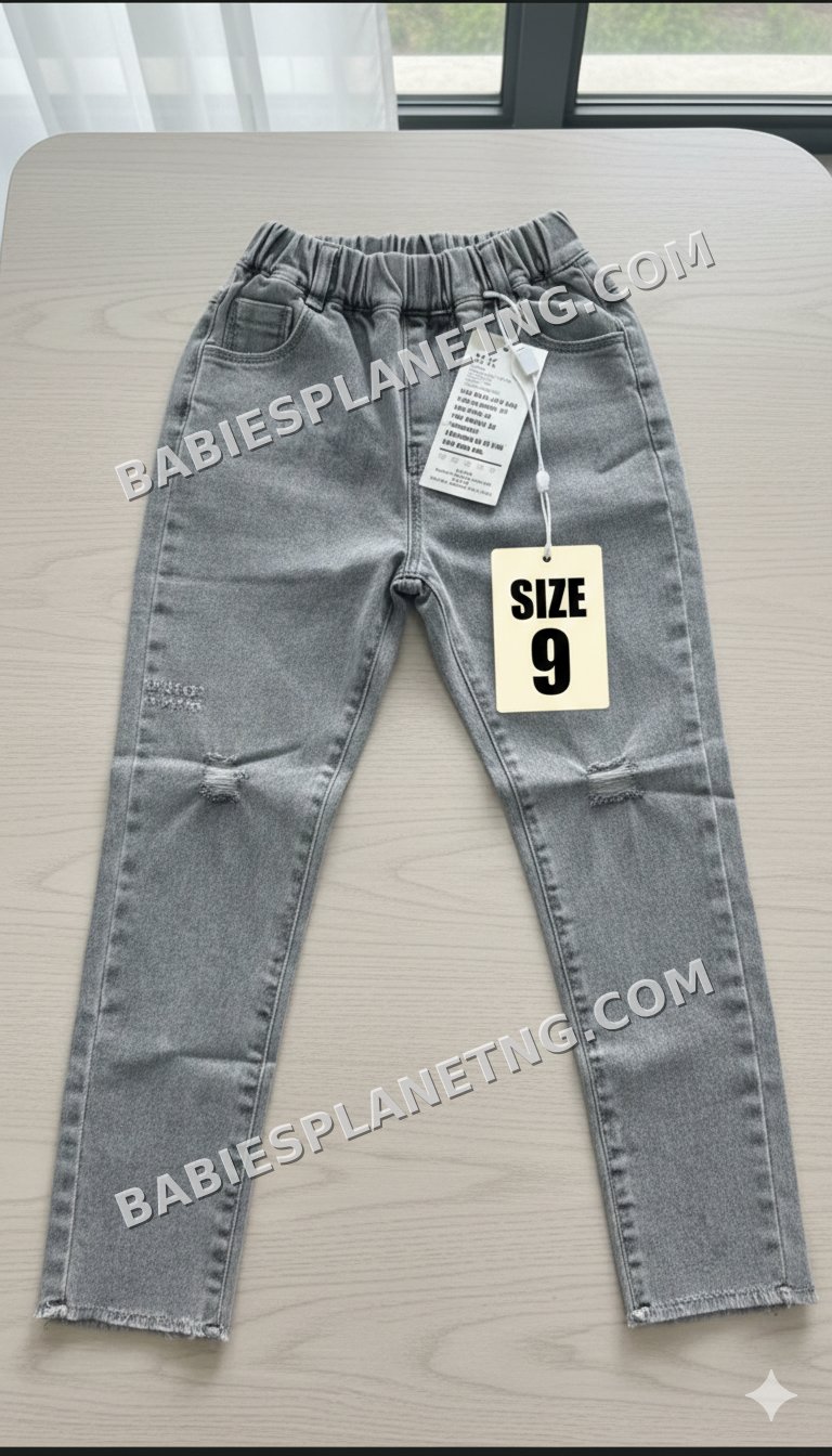distressed denim jean size 9
