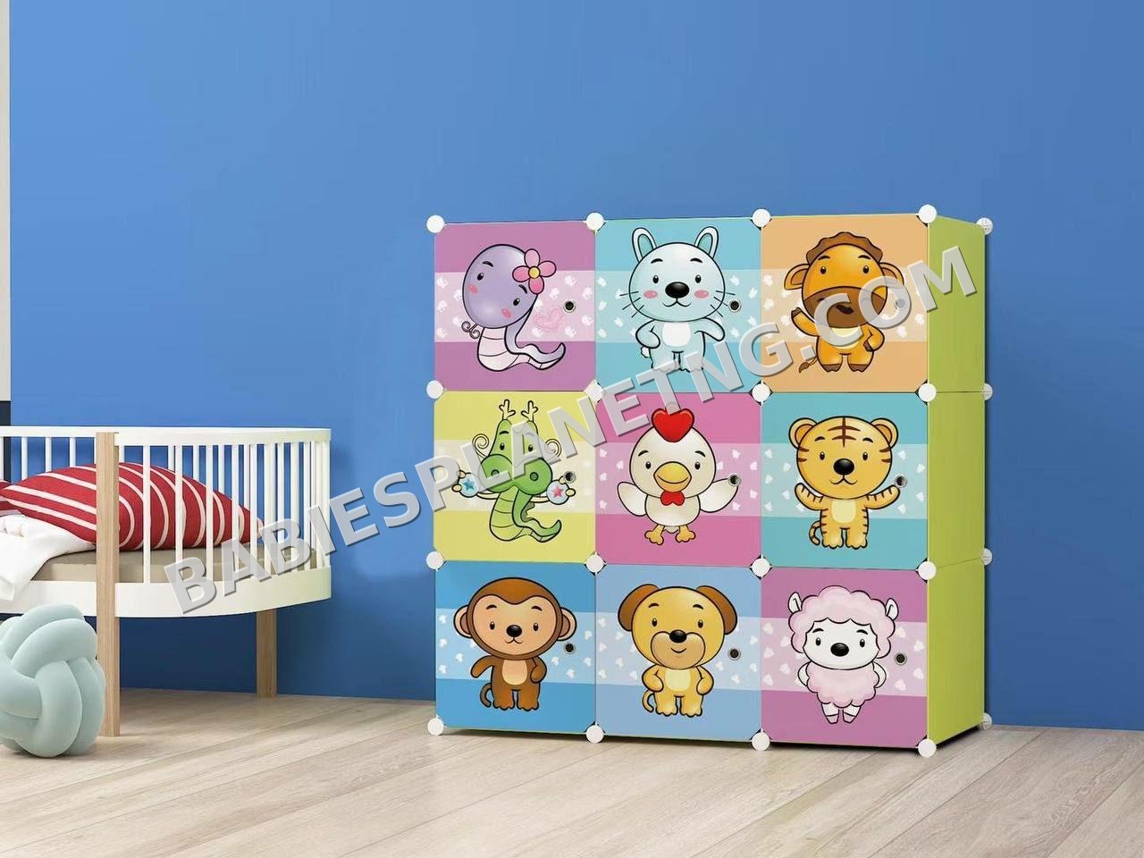 Collapsible Plastic Wardrobe/ Cabinet
