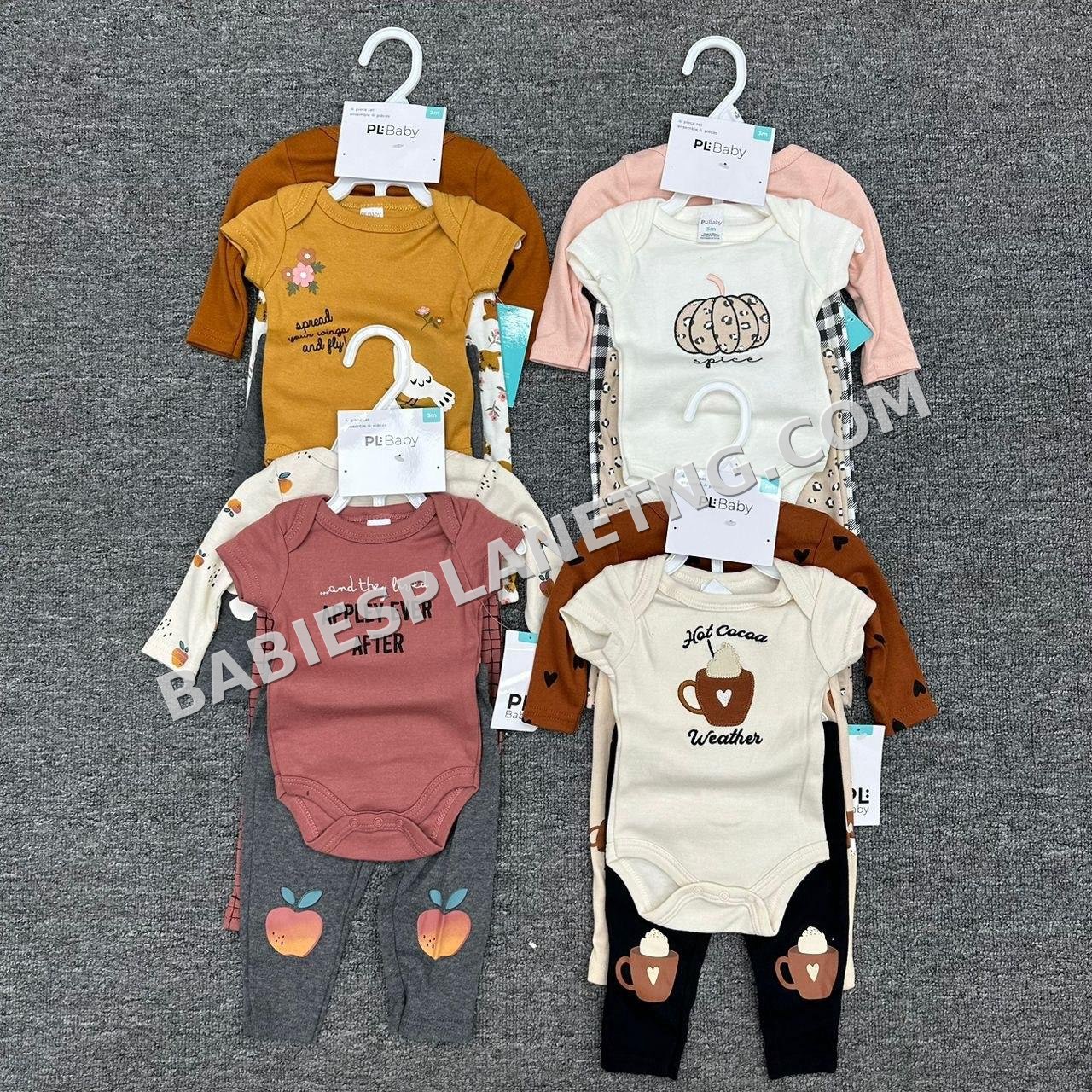 8-piece baby clothing in sizes 0/3m - 18m